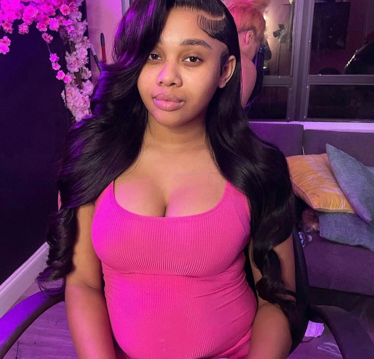 Straight full frontal wig